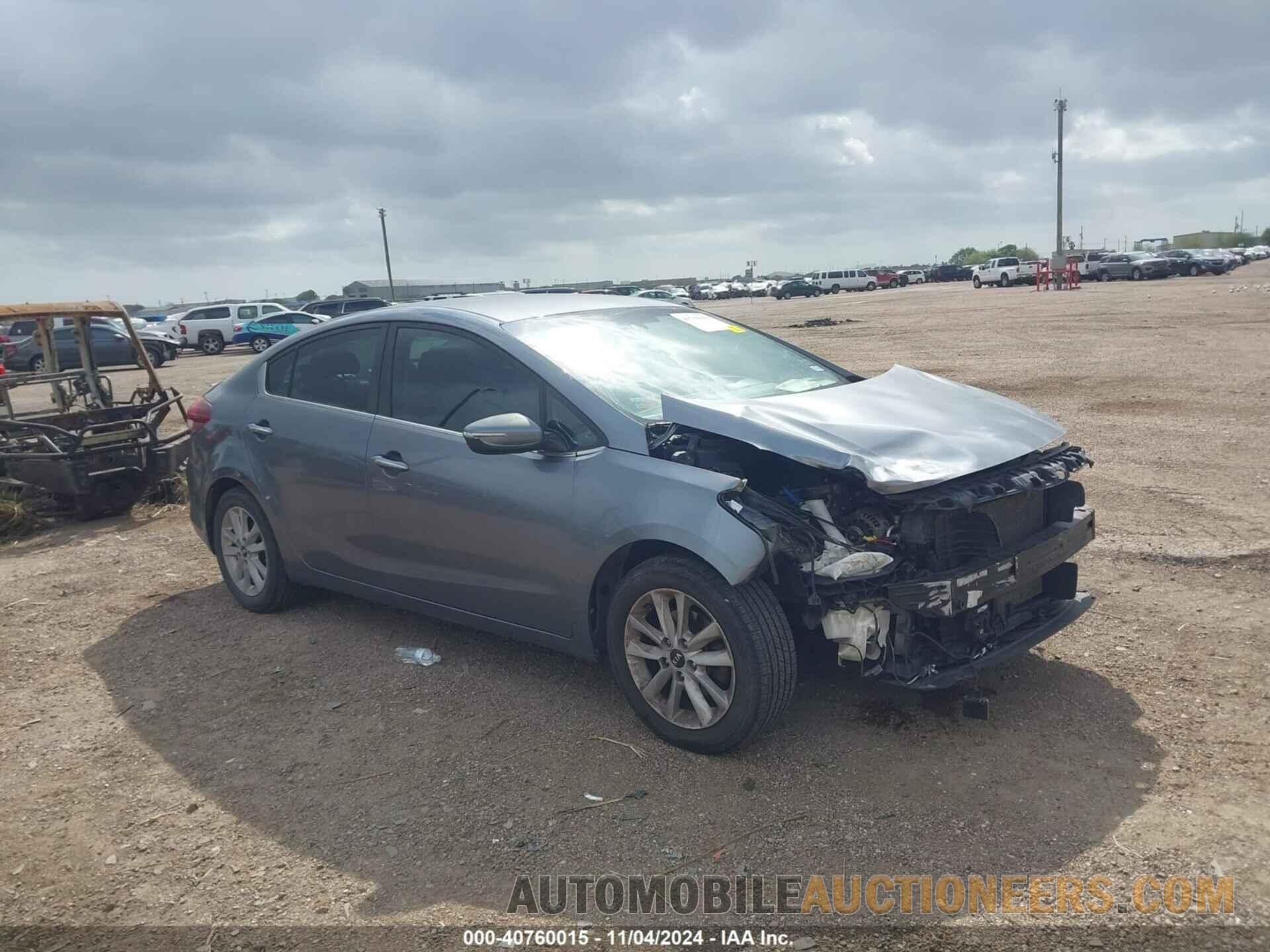 3KPFL4A78HE035859 KIA FORTE 2017