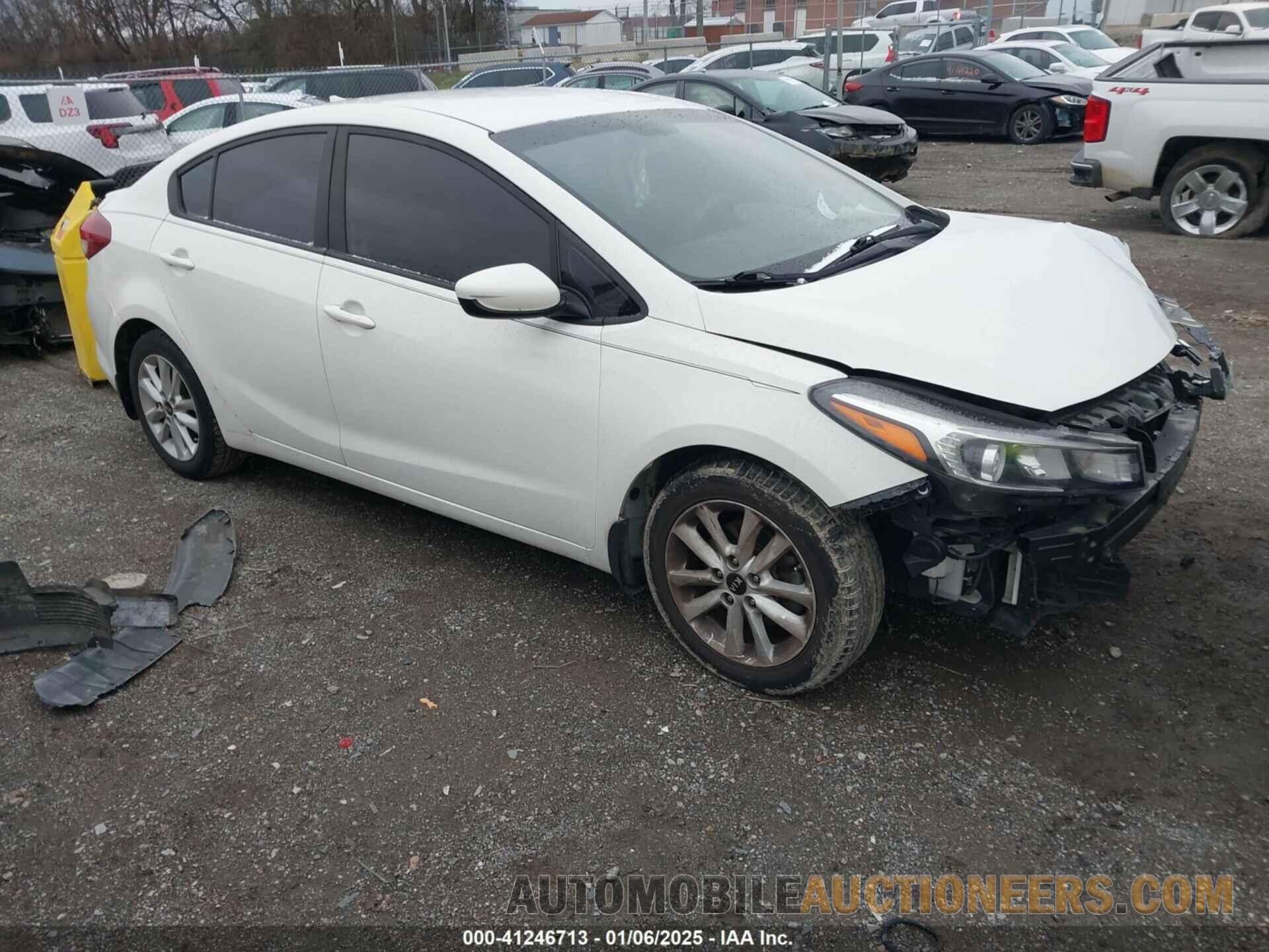 3KPFL4A78HE067985 KIA FORTE 2017