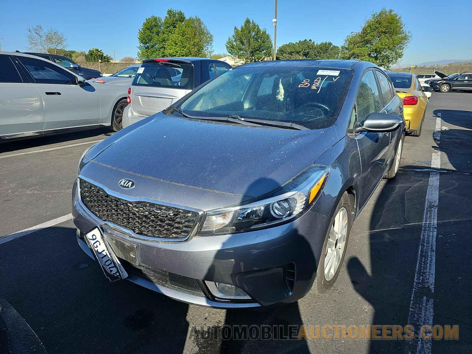 3KPFL4A78HE102539 Kia Forte 2017