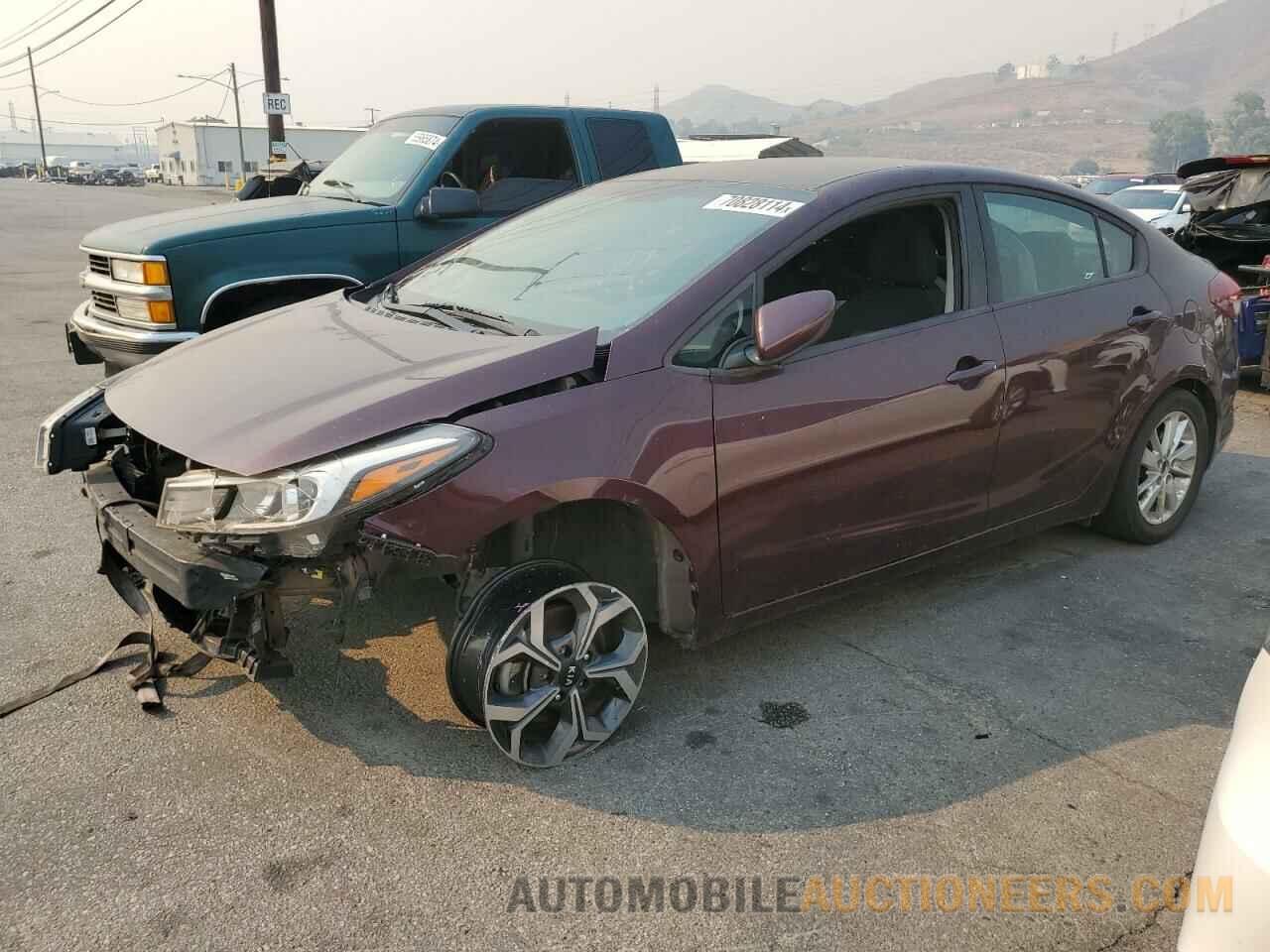 3KPFL4A78JE166781 KIA FORTE 2018