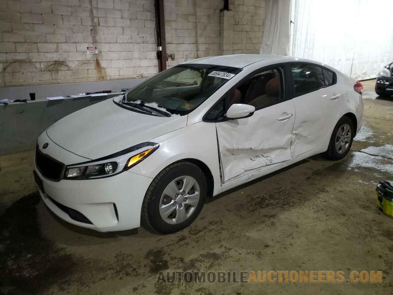 3KPFL4A78JE179949 KIA FORTE 2018