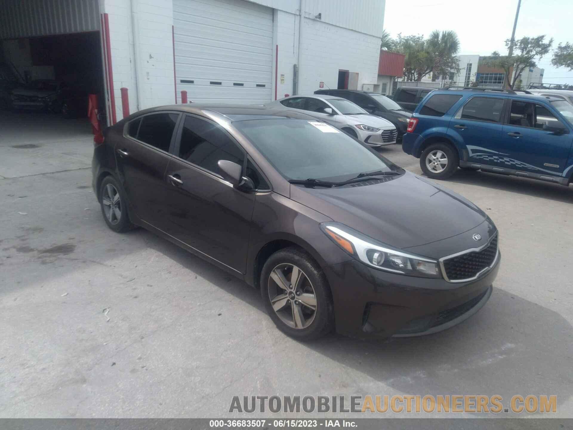 3KPFL4A78JE199196 KIA FORTE 2018