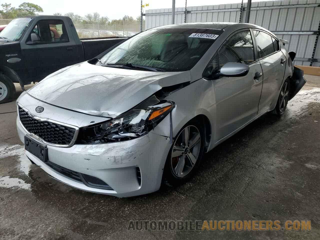 3KPFL4A78JE214294 KIA FORTE 2018