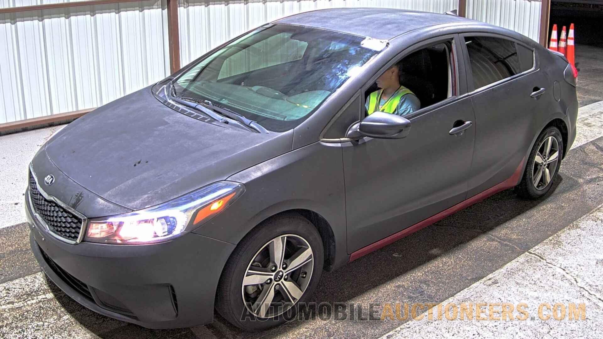 3KPFL4A78JE224856 Kia Forte 2018