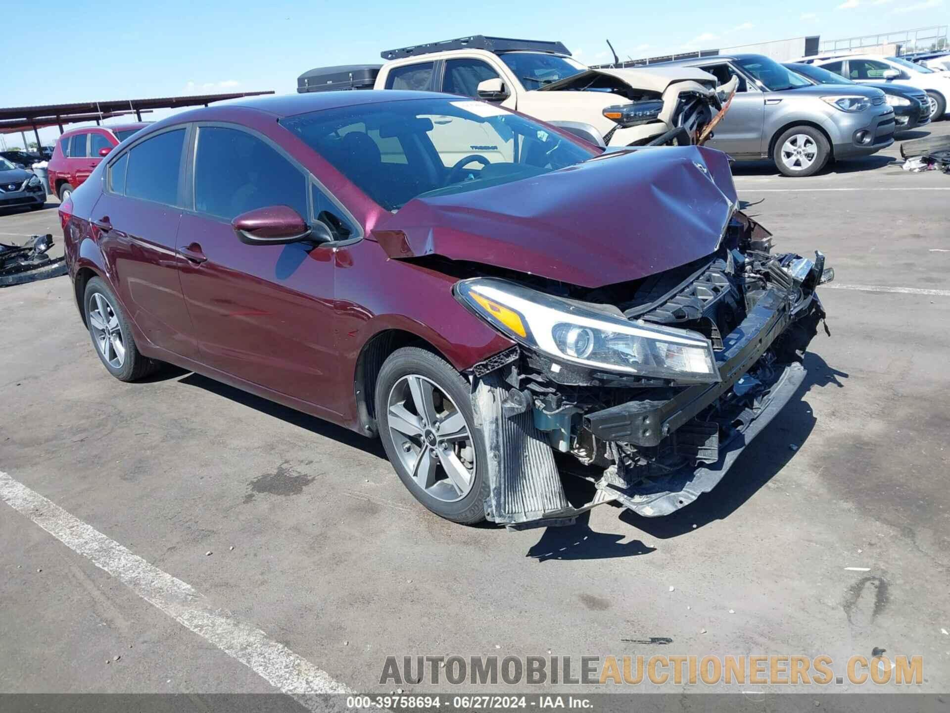 3KPFL4A78JE251426 KIA FORTE 2018