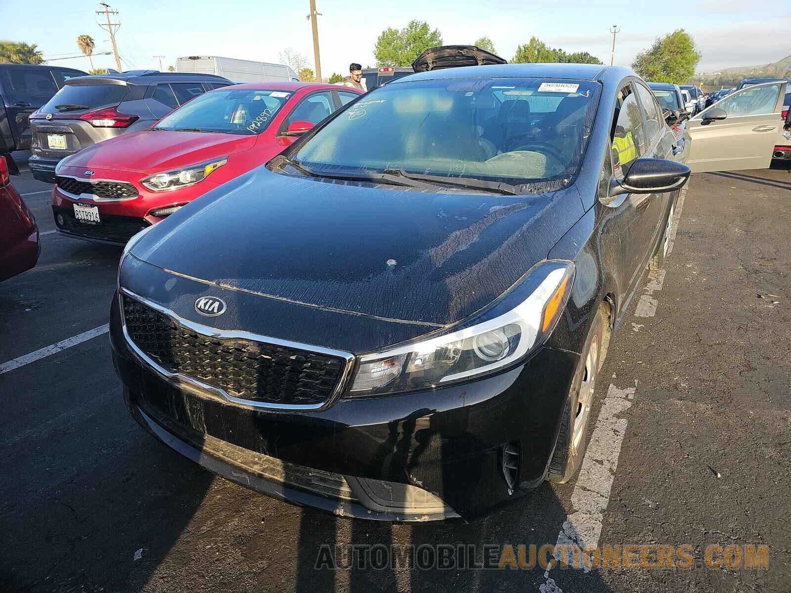 3KPFL4A79HE026832 Kia Forte LX 2017