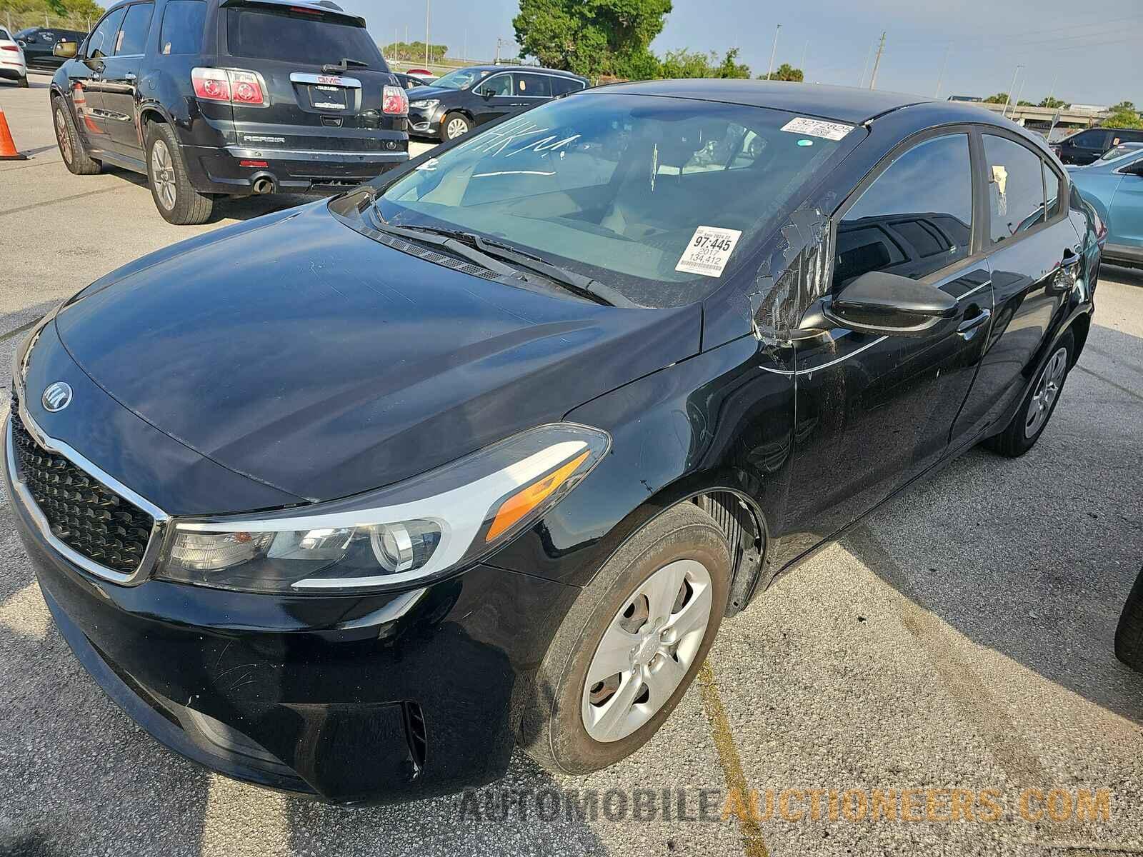 3KPFL4A79HE083113 Kia Forte LX 2017