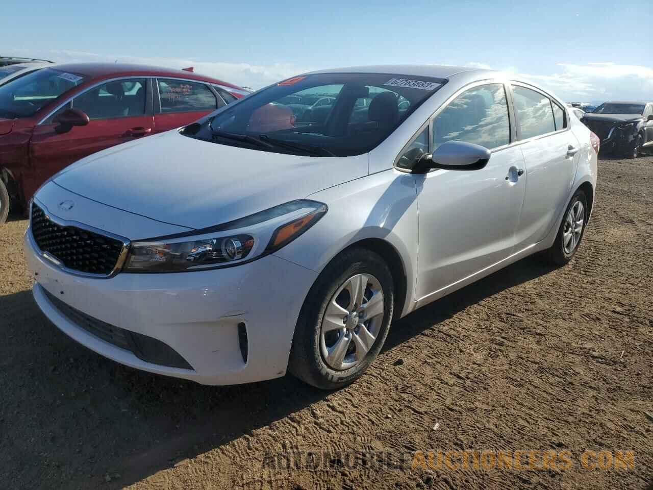 3KPFL4A79JE164361 KIA FORTE 2018