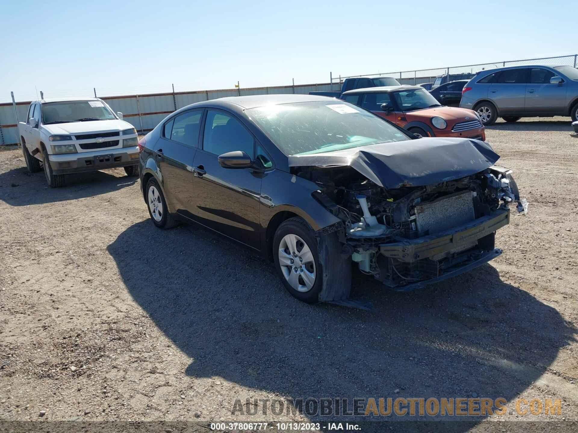 3KPFL4A79JE184884 KIA FORTE 2018