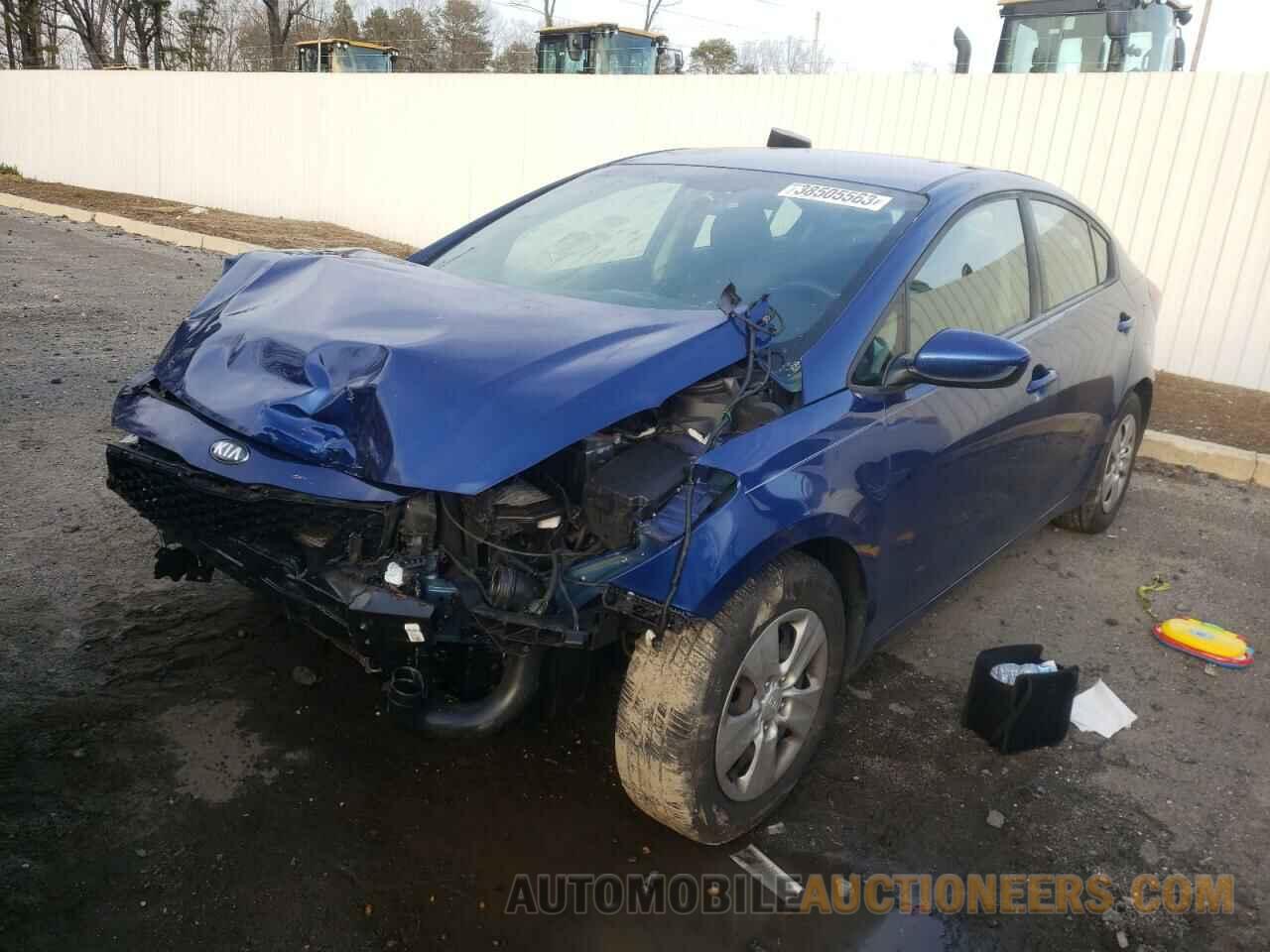 3KPFL4A79JE186165 KIA FORTE 2018