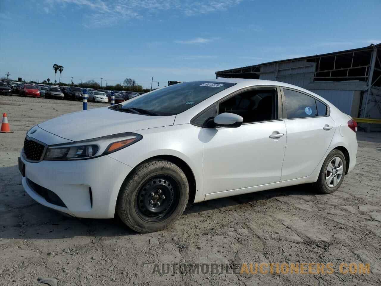 3KPFL4A79JE206110 KIA FORTE 2018