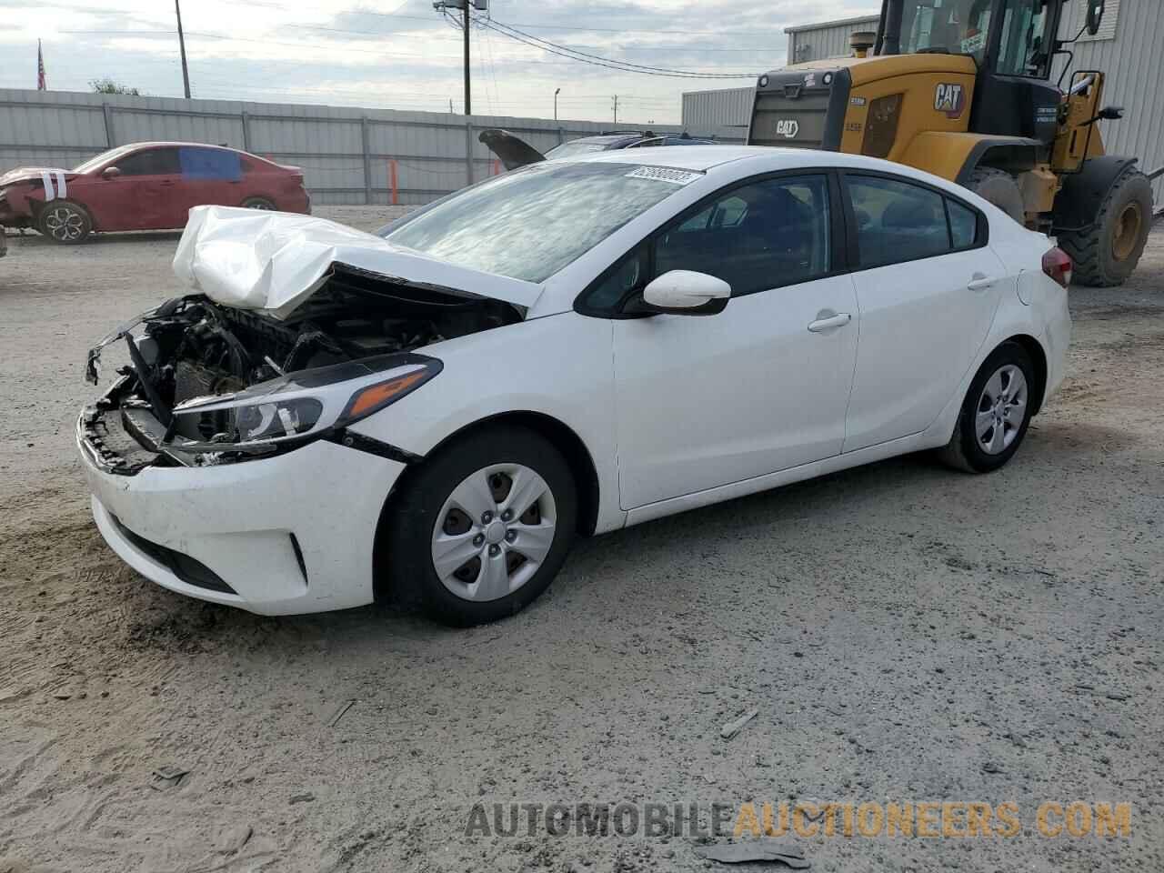 3KPFL4A79JE215759 KIA FORTE 2018