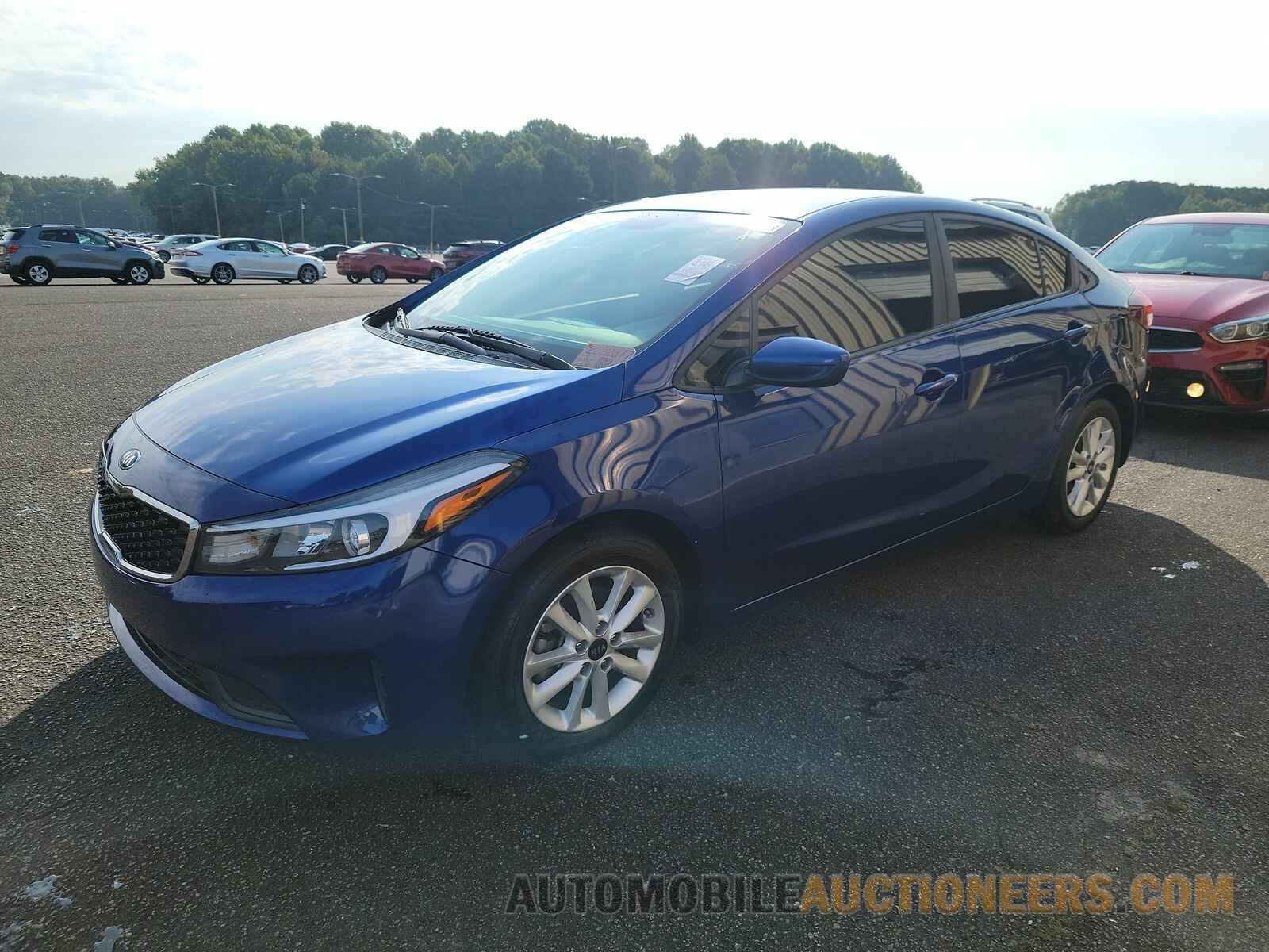 3KPFL4A7XHE074310 Kia Forte 2017