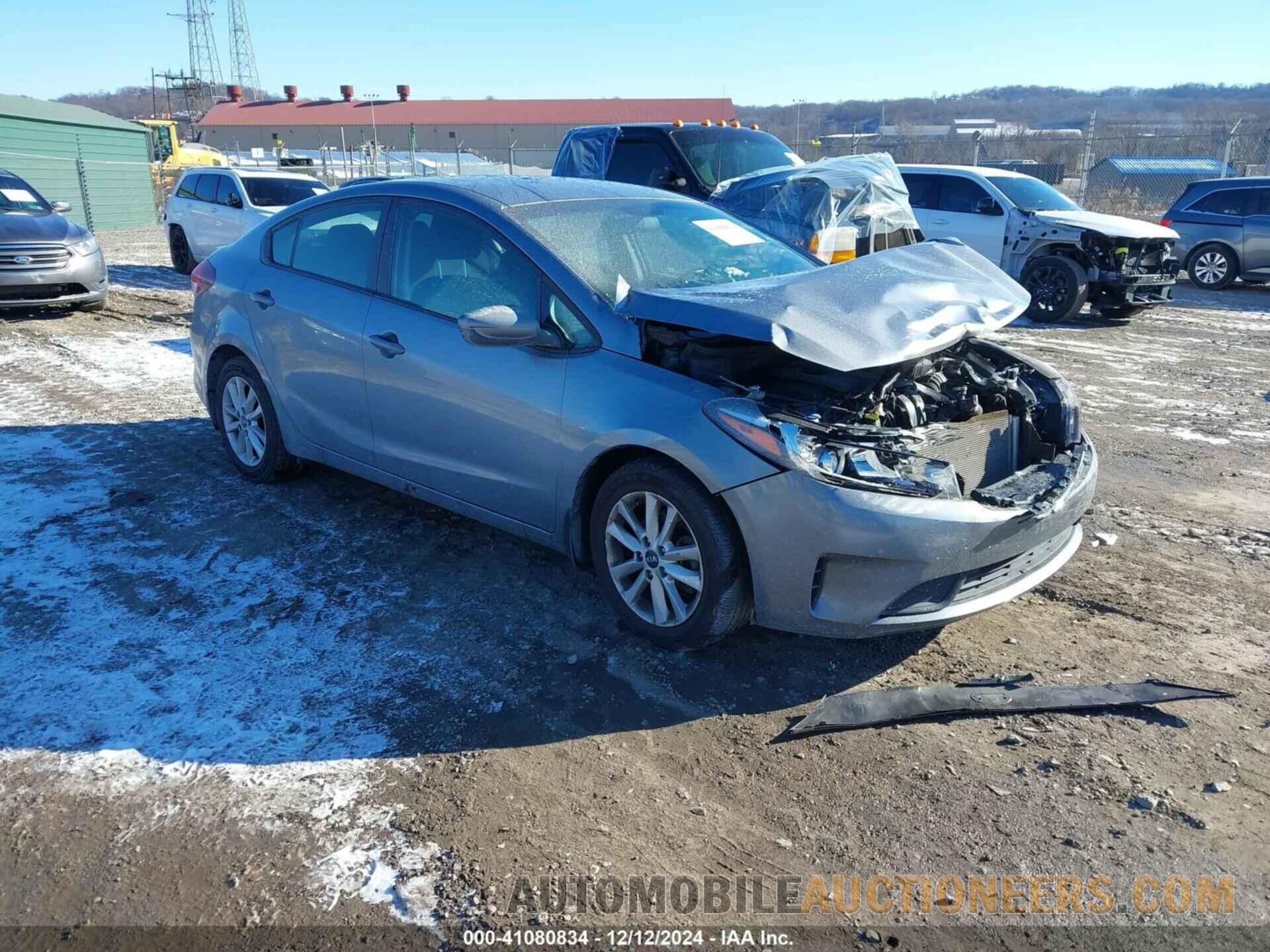 3KPFL4A7XHE141004 KIA FORTE 2017