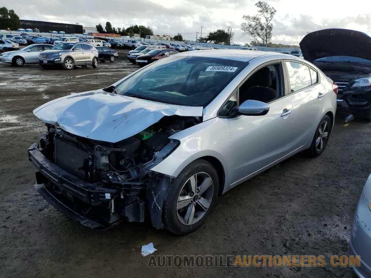 3KPFL4A7XJE167205 KIA FORTE 2018