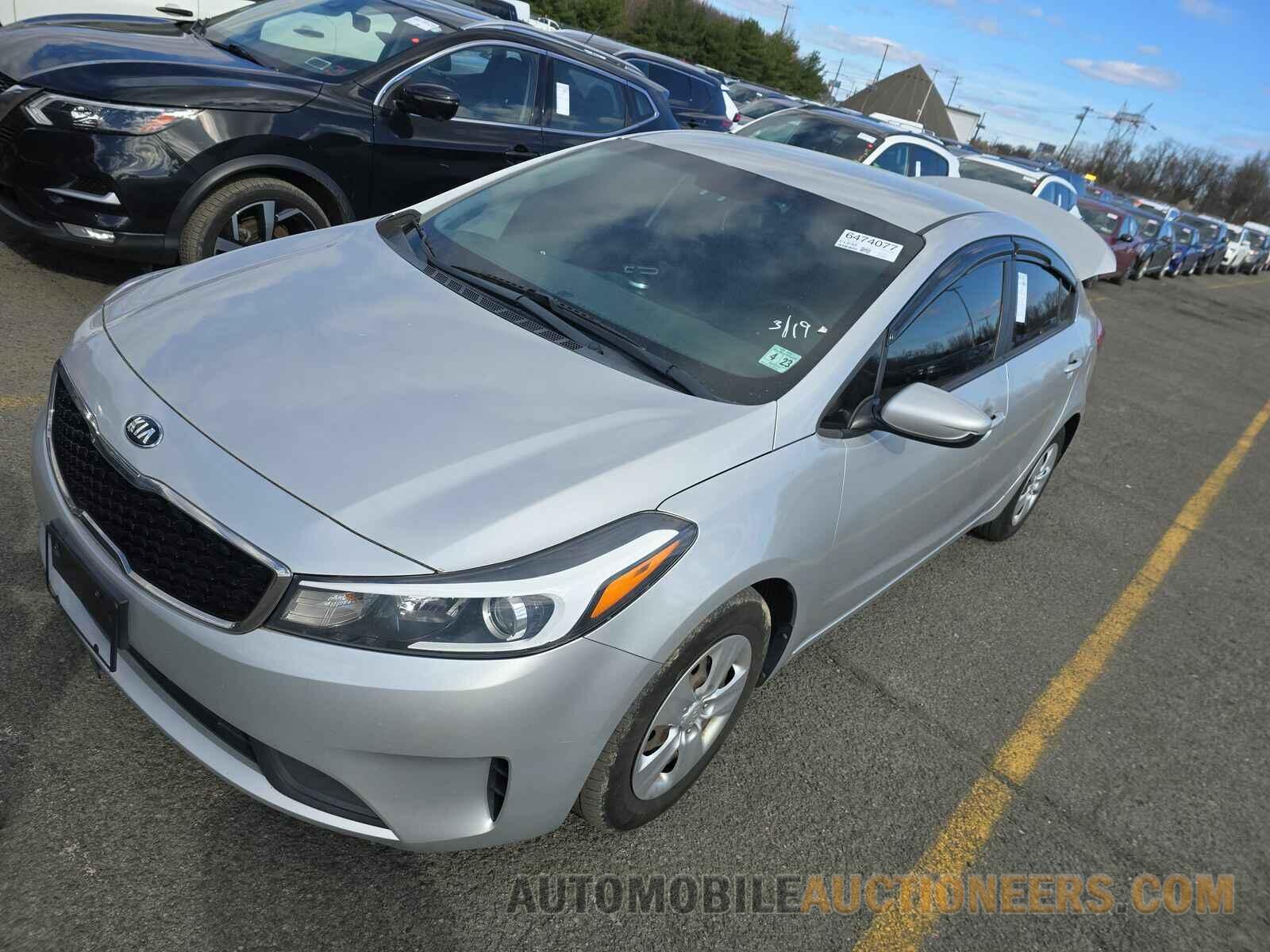 3KPFL4A7XJE176034 Kia Forte LX 2018