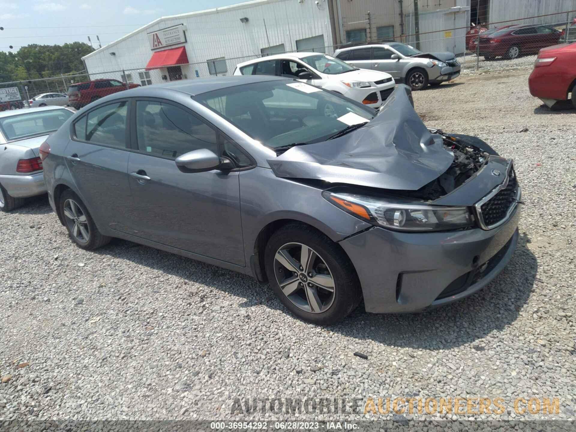 3KPFL4A7XJE275260 KIA FORTE 2018