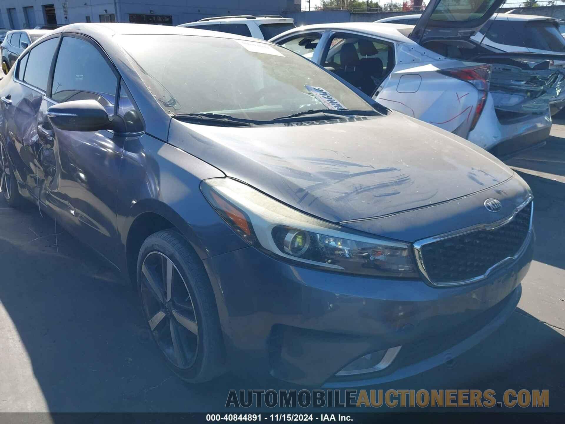 3KPFL4A85JE181585 KIA FORTE 2018