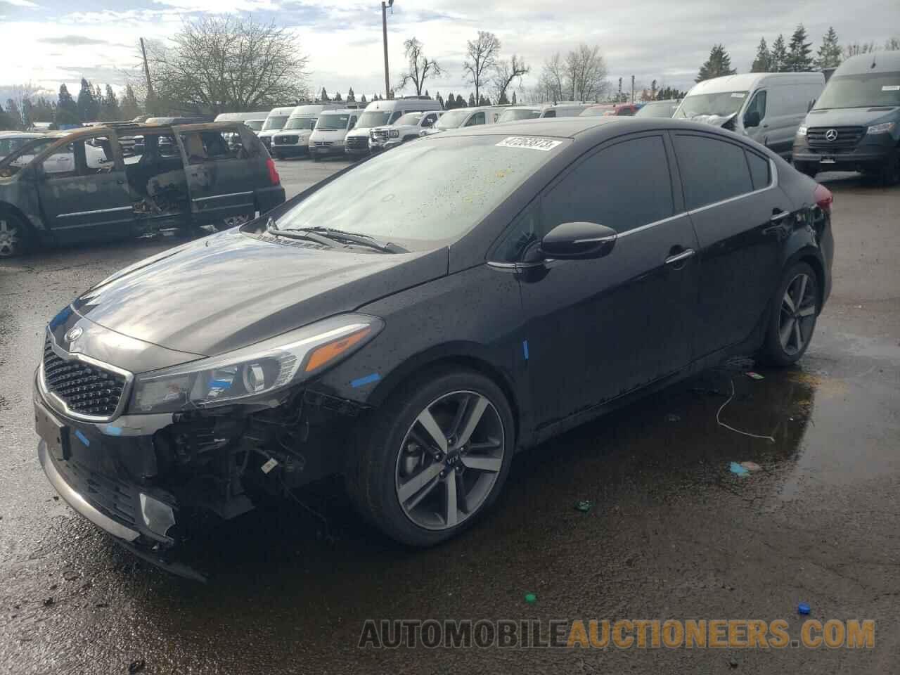 3KPFL4A87JE165856 KIA FORTE 2018