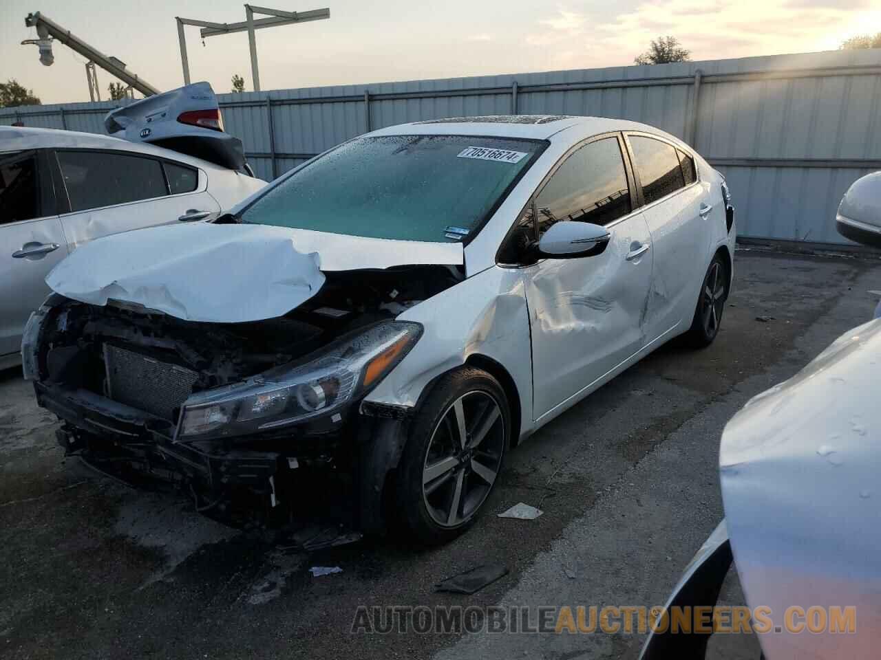 3KPFN4A81JE225379 KIA FORTE 2018