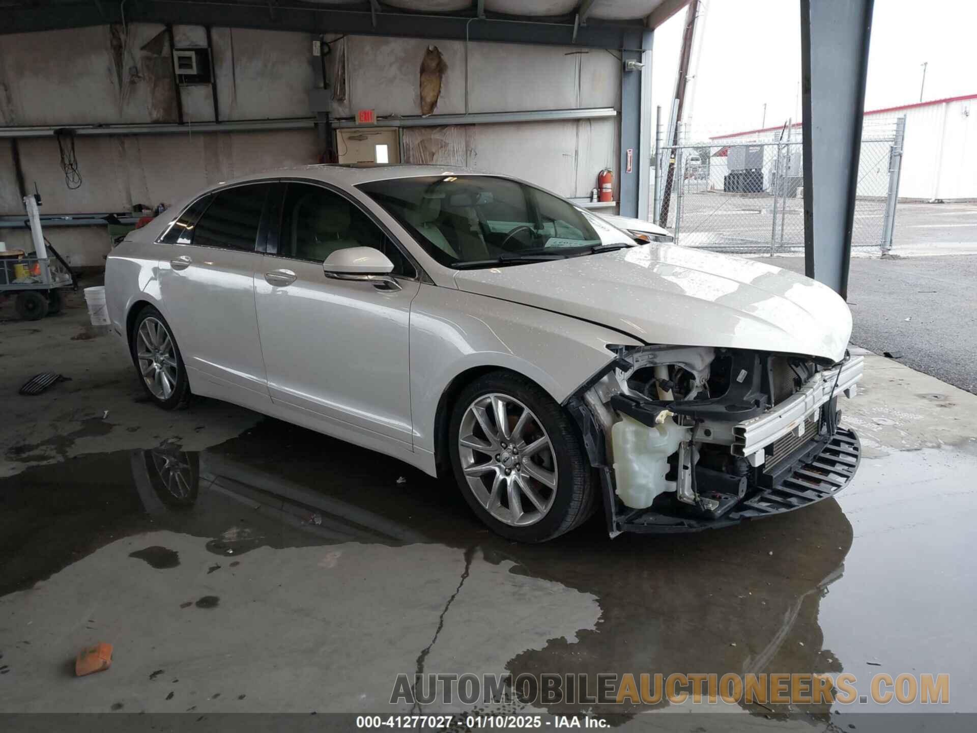 3LN6L2G93FR606009 LINCOLN MKZ 2015