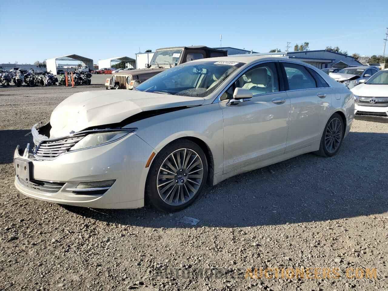 3LN6L2LU0GR611213 LINCOLN MKZ 2016