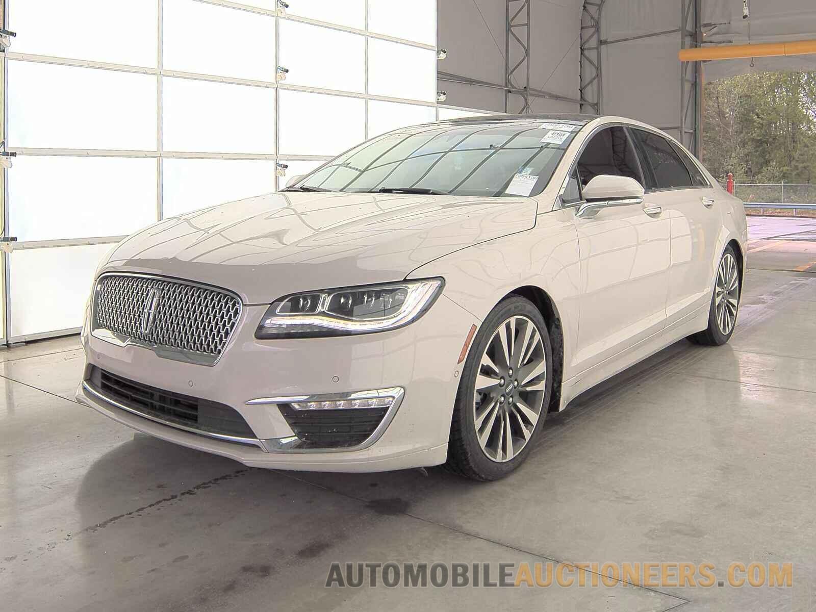 3LN6L5E92KR608056 Lincoln MKZ 2019