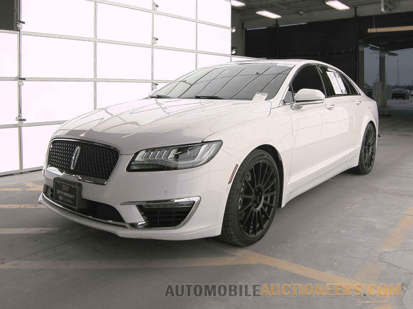 3LN6L5EC7LR609345 Lincoln MKZ 2020