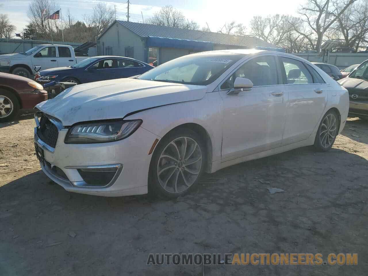 3LN6L5MU7JR625343 LINCOLN MKZ 2018