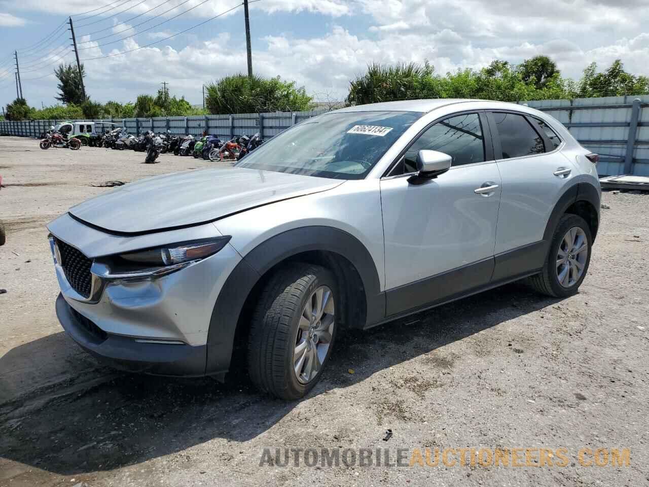 3MVDMABLXMM235168 MAZDA CX30 2021