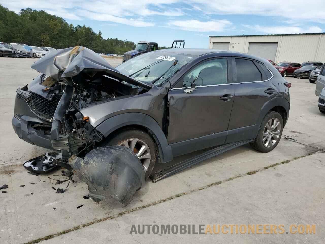 3MVDMACLXLM122835 MAZDA CX30 2020