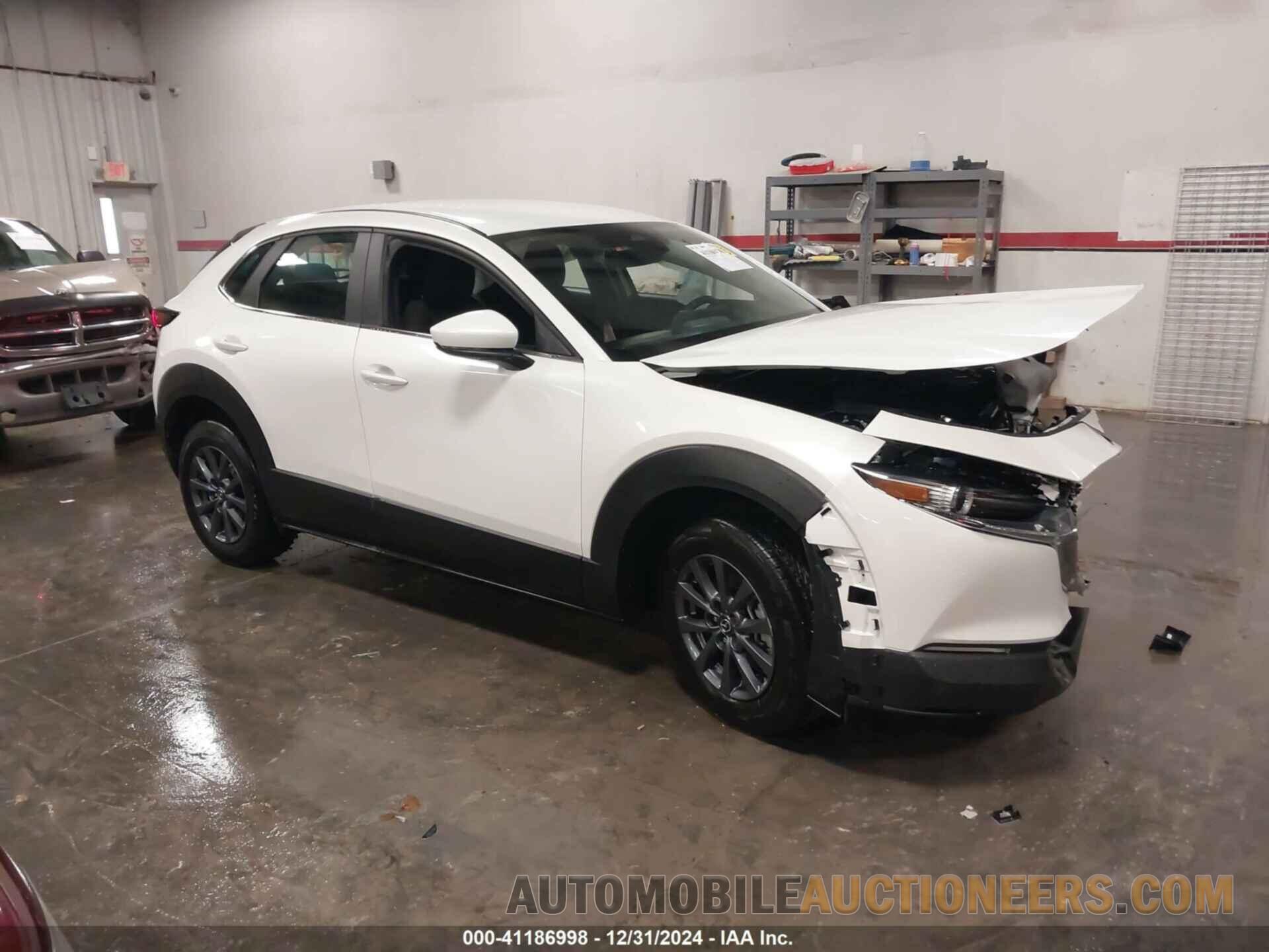 3MVDMBAM1RM720211 MAZDA CX-30 2024