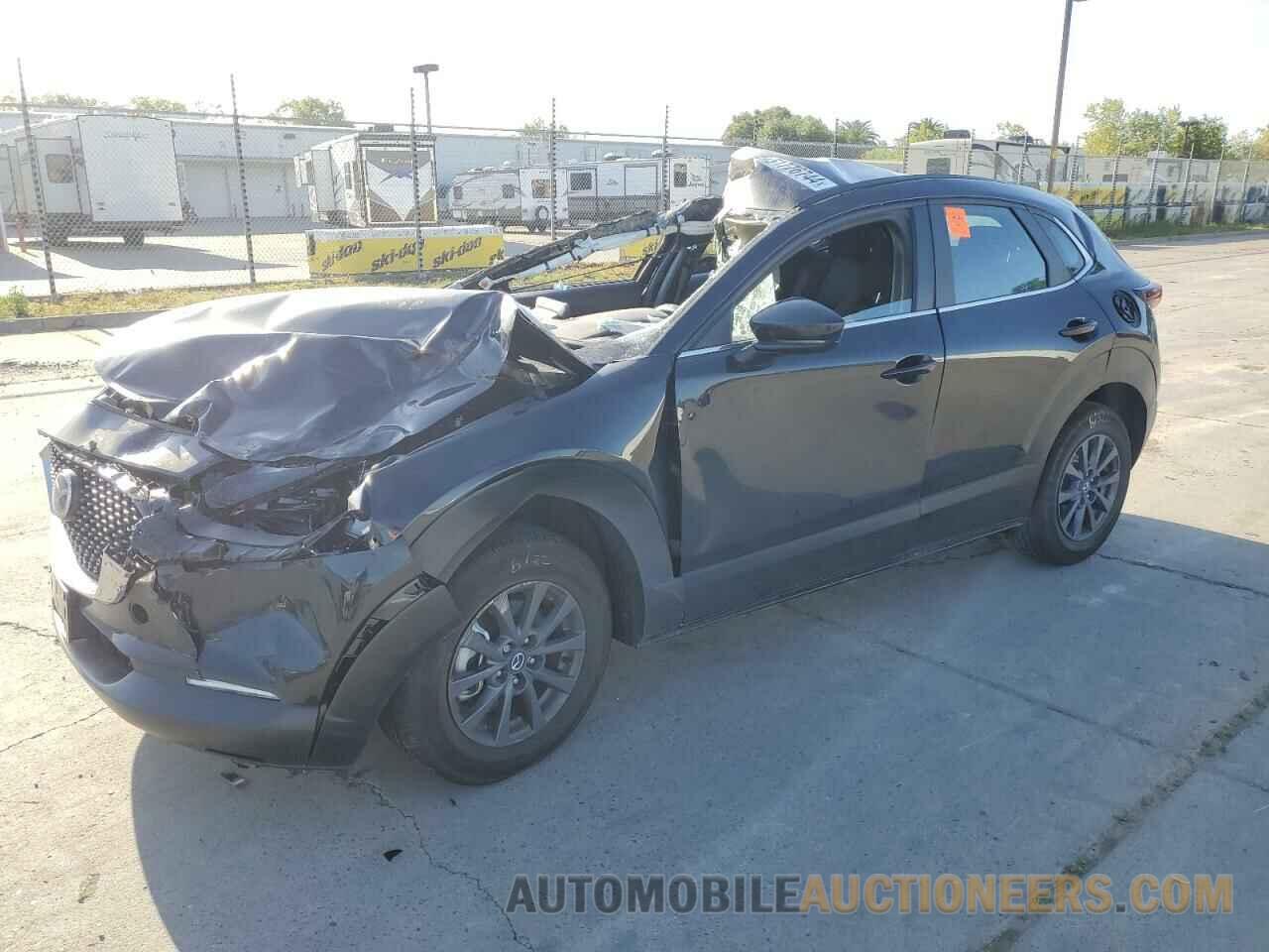 3MVDMBAM6RM639737 MAZDA CX30 2024