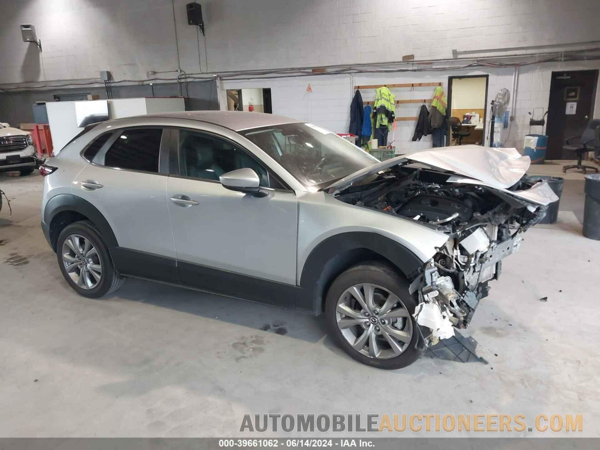 3MVDMBBLXMM256463 MAZDA CX-30 2021