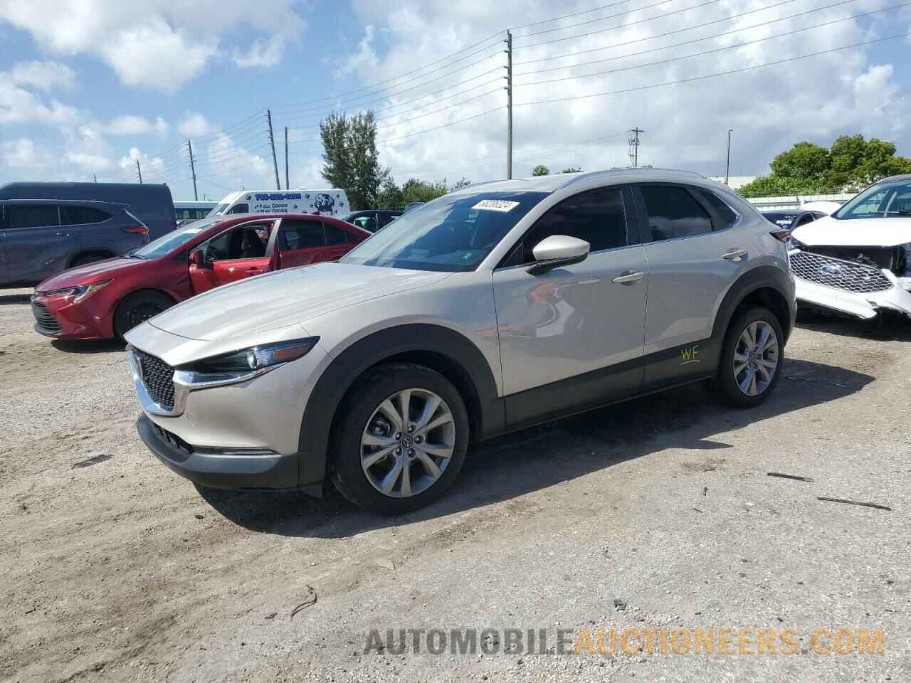 3MVDMBBLXNM402023 MAZDA CX30 2022