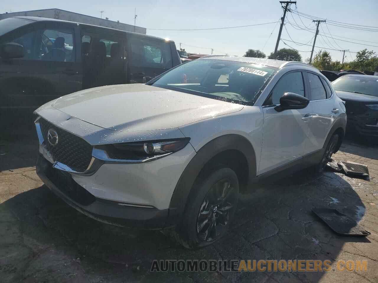 3MVDMBBM0RM601886 MAZDA CX30 2024