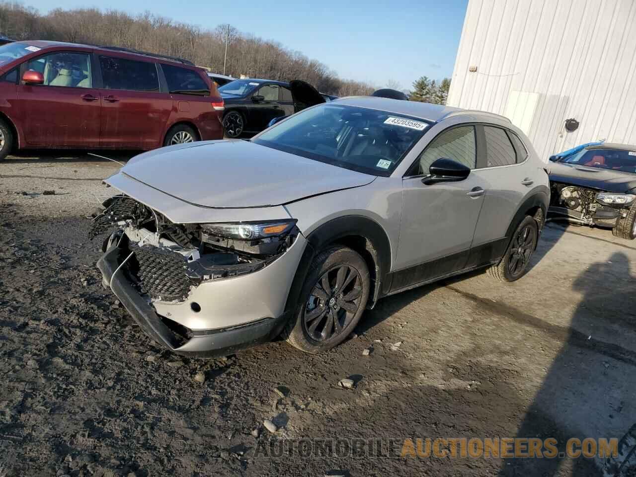 3MVDMBBM0RM721042 MAZDA CX30 2024