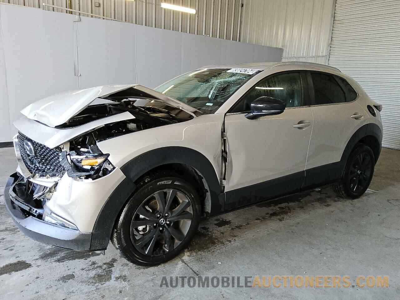 3MVDMBBM2RM648868 MAZDA CX30 2024