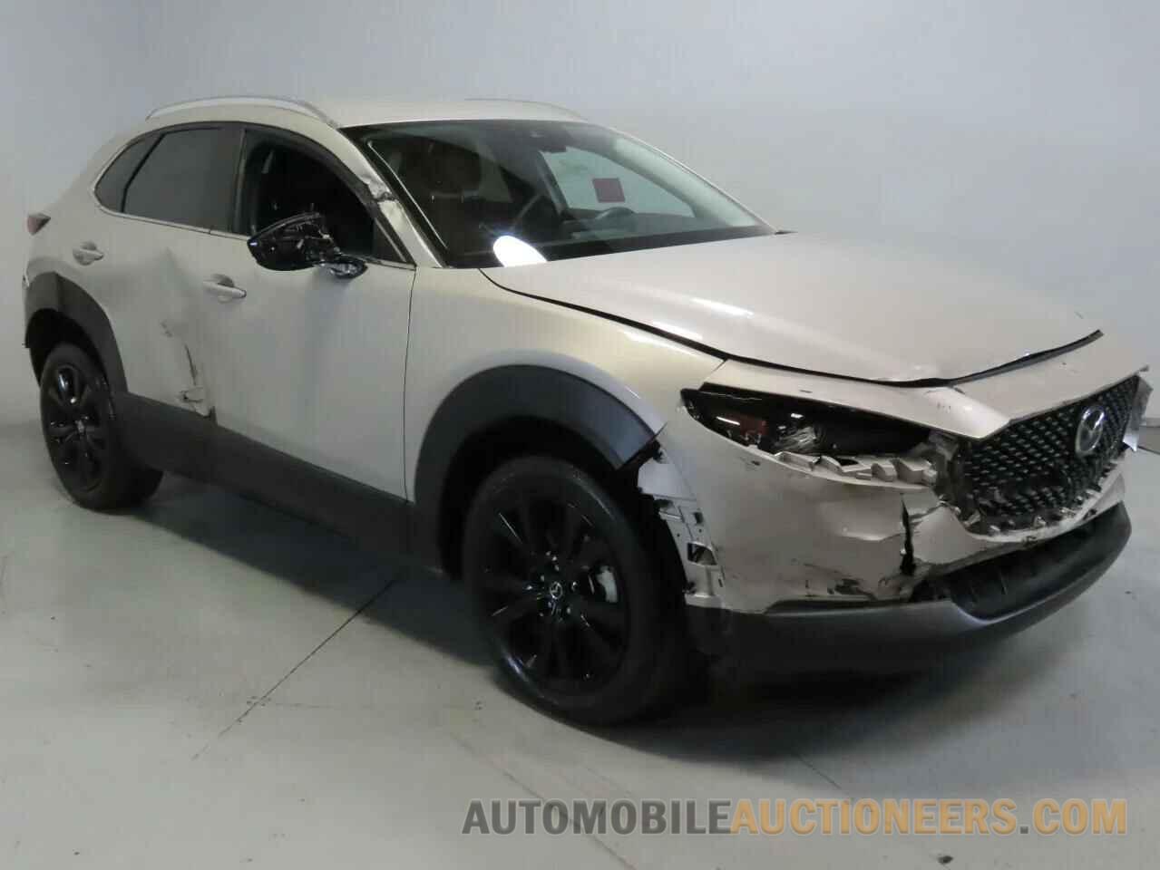 3MVDMBBM2RM695348 MAZDA CX30 2024