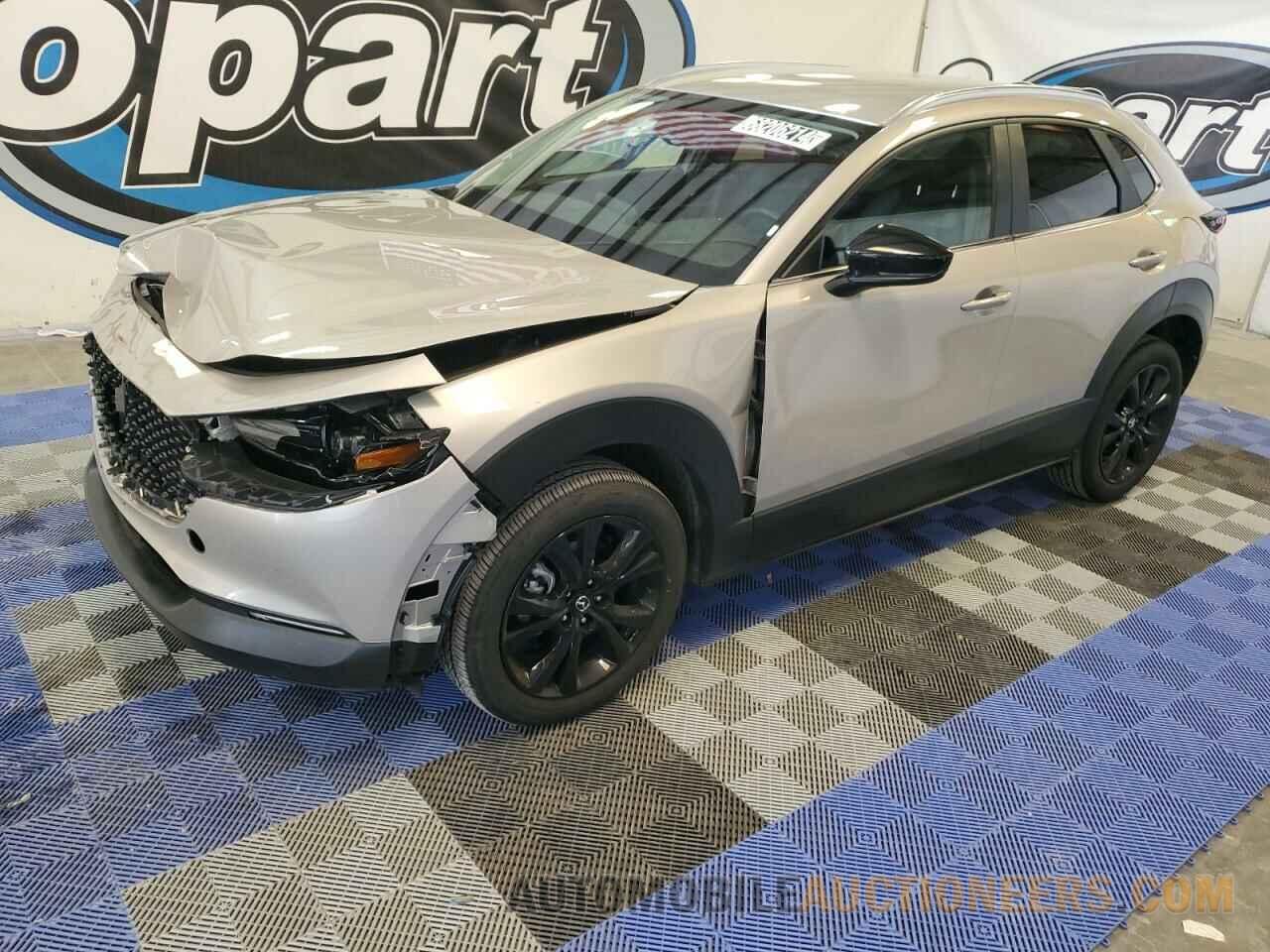 3MVDMBBM5RM650730 MAZDA CX30 2024