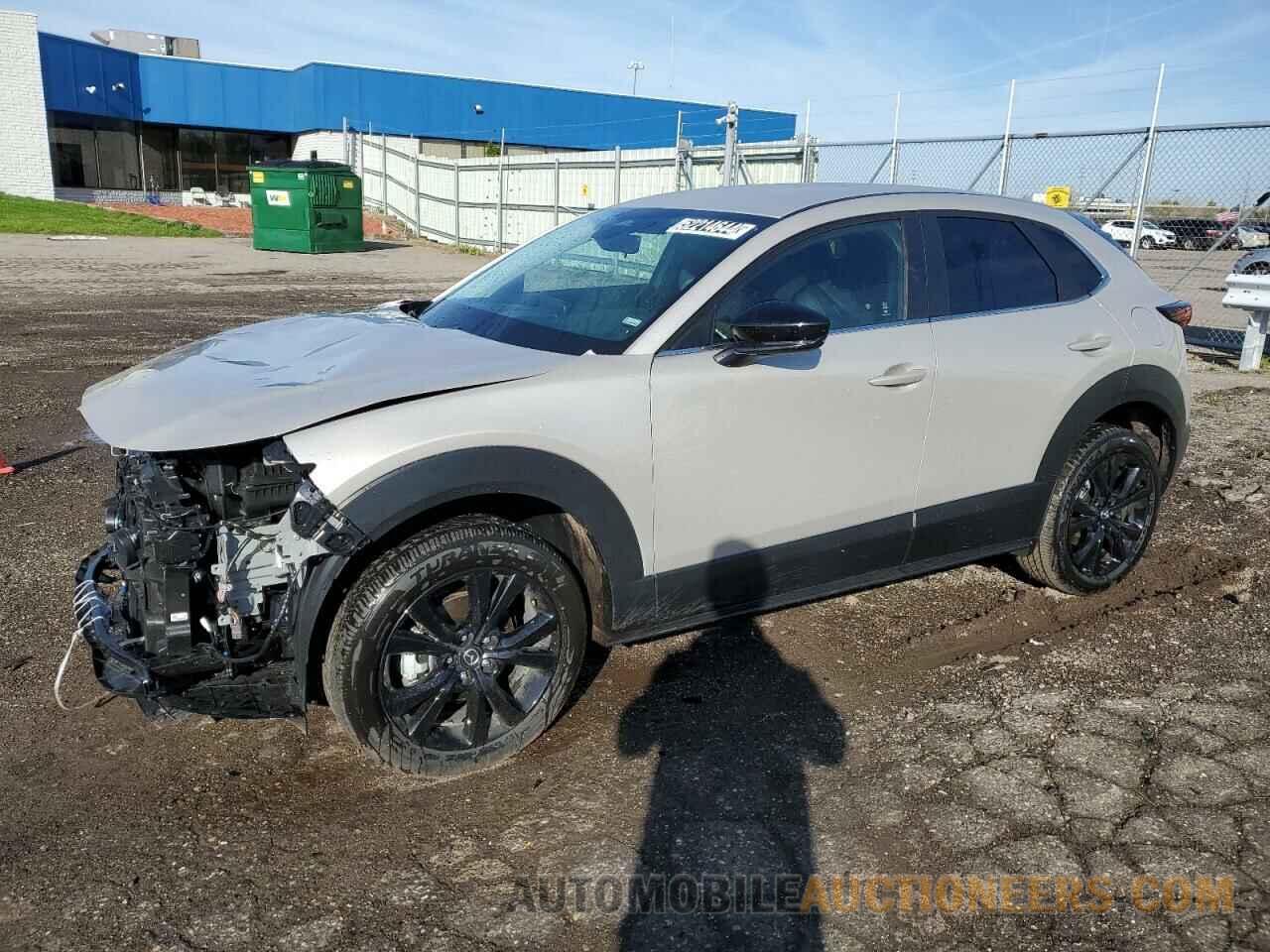 3MVDMBBM8RM664220 MAZDA CX30 2024