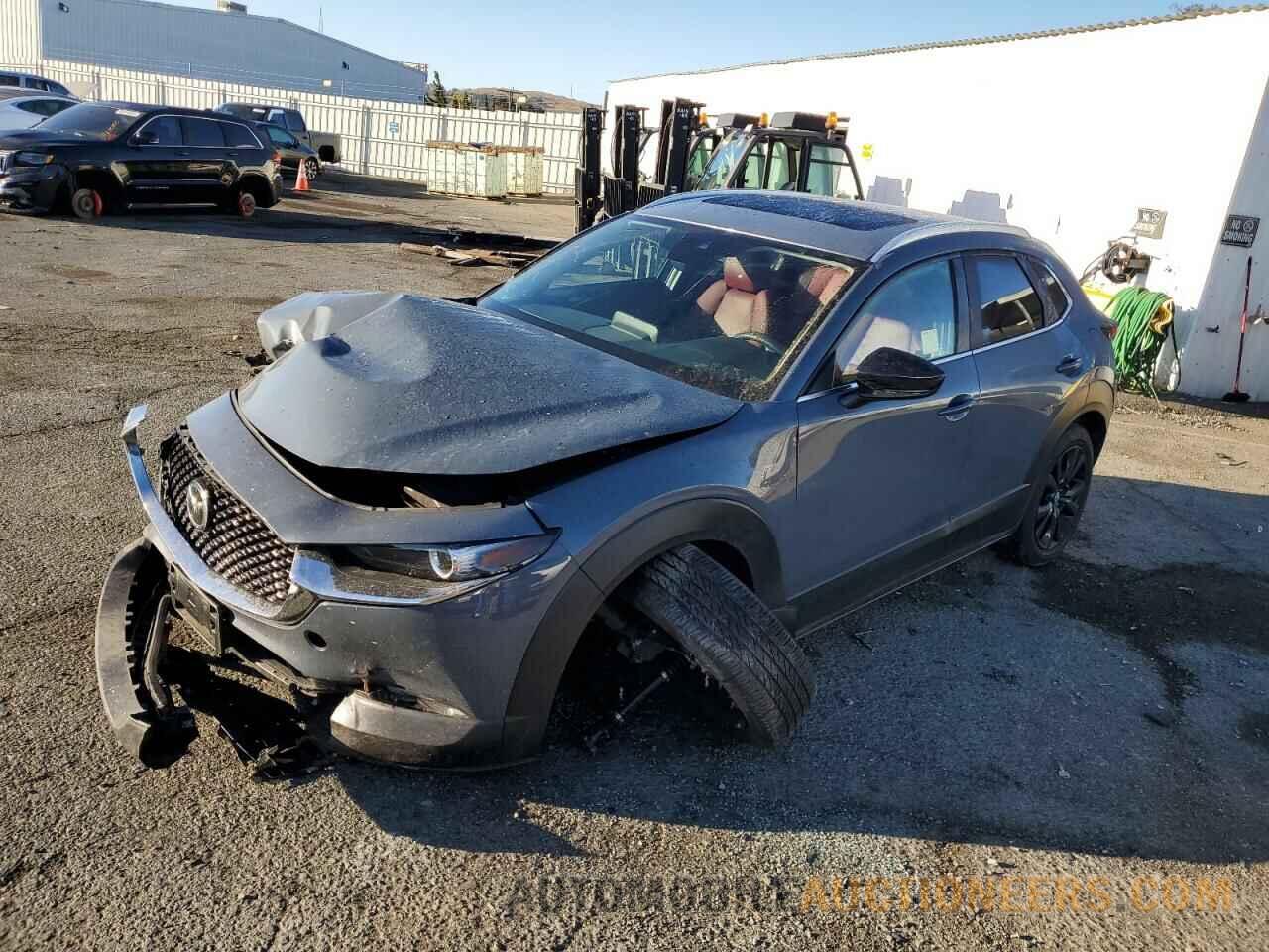 3MVDMBCLXNM413103 MAZDA CX30 2022