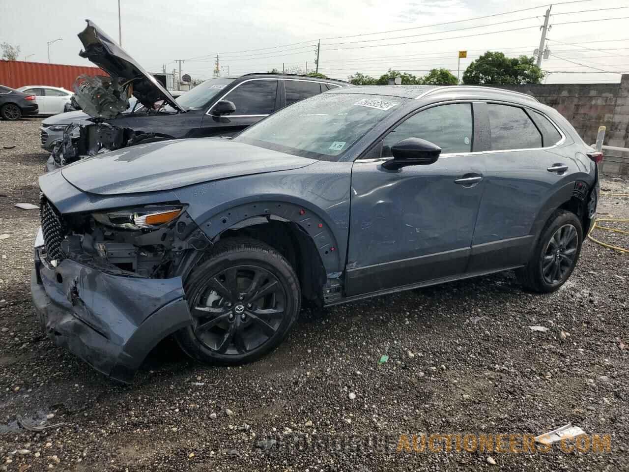 3MVDMBCM2RM663238 MAZDA CX30 2024