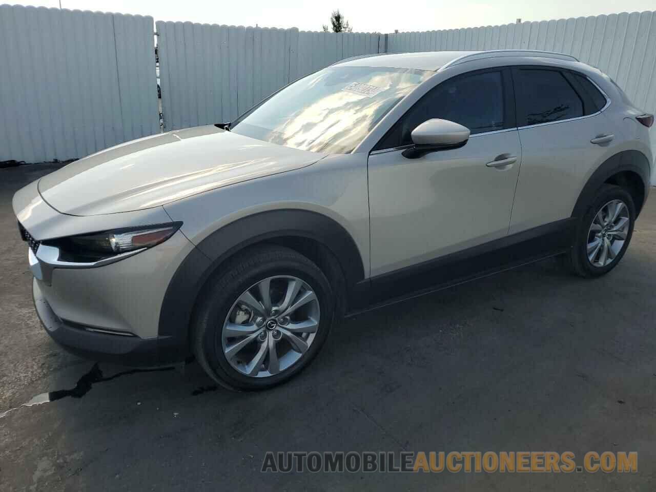 3MVDMBCM8PM529637 MAZDA CX30 2023