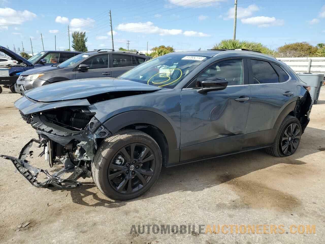 3MVDMBCM8RM637002 MAZDA CX30 2024