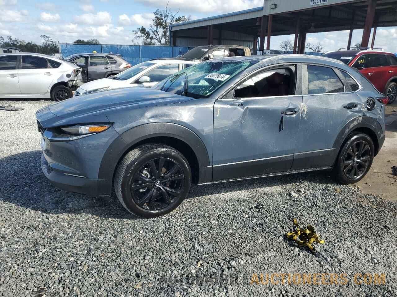 3MVDMBCM8RM688810 MAZDA CX30 2024