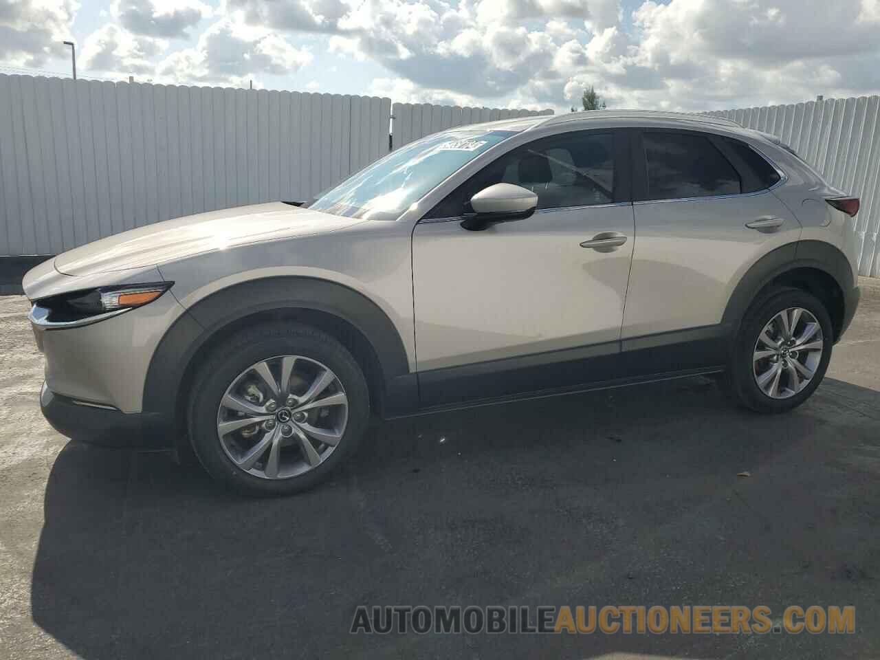 3MVDMBCM9PM525192 MAZDA CX30 2023