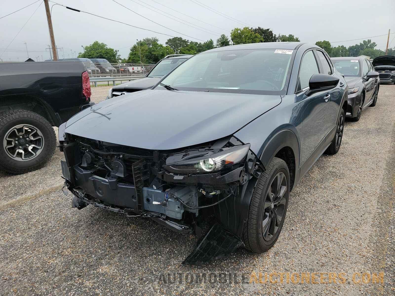 3MVDMBCMXRM662628 MAZDA CX-30 2024