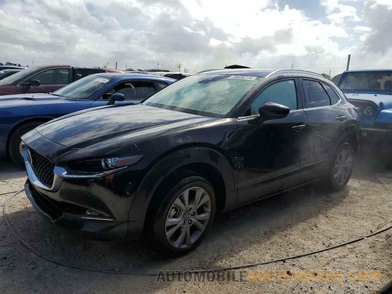 3MVDMBDM8RM669351 MAZDA CX30 2024