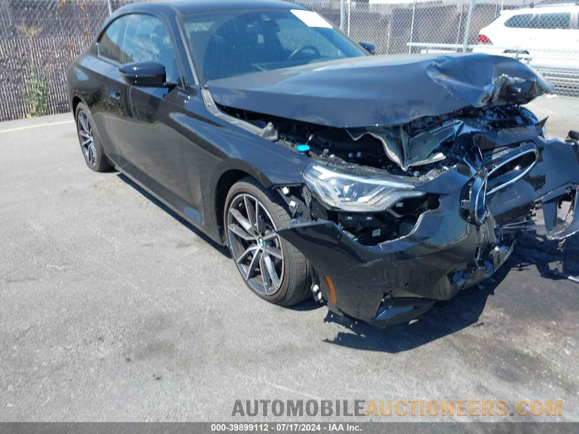 3MW23CM02P8C89584 BMW 230 2023